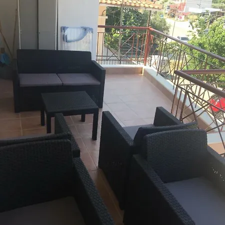 Dimis And Efis 1 Apartman