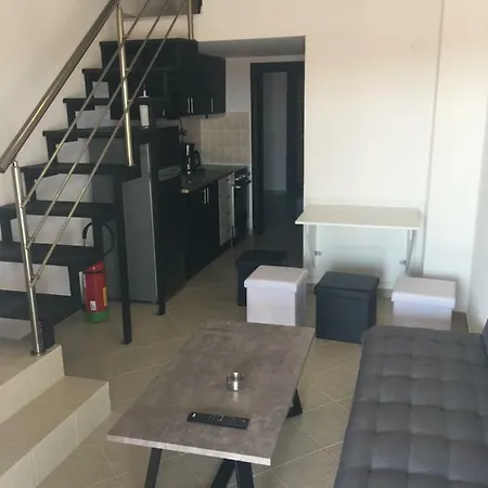 Dimis And Efis 1 Apartman Kriopijí